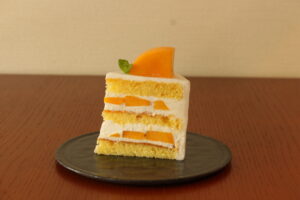 城島マンゴーのショートケーキ